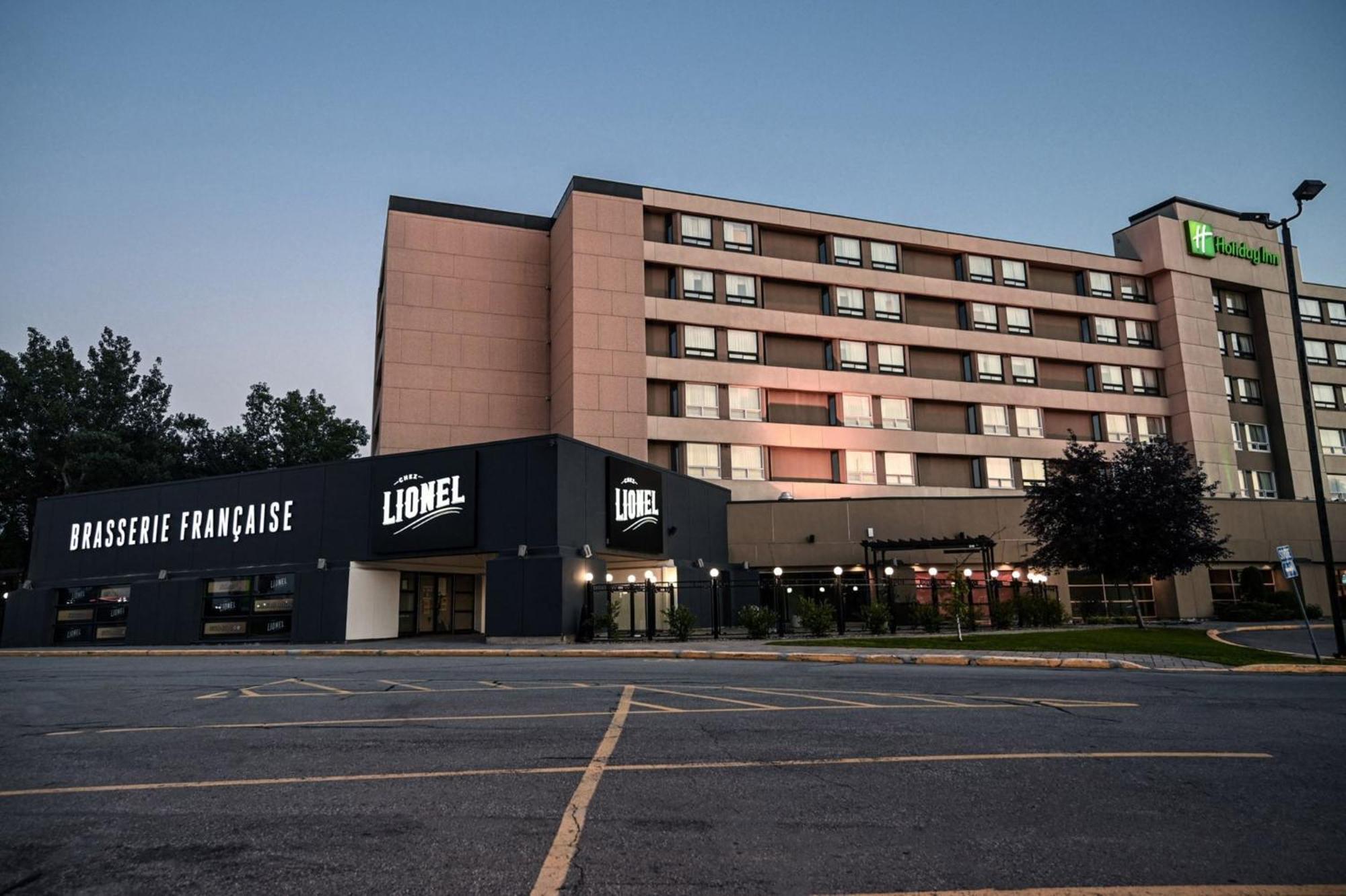 Holiday Inn Laval Montreal By Ihg Экстерьер фото