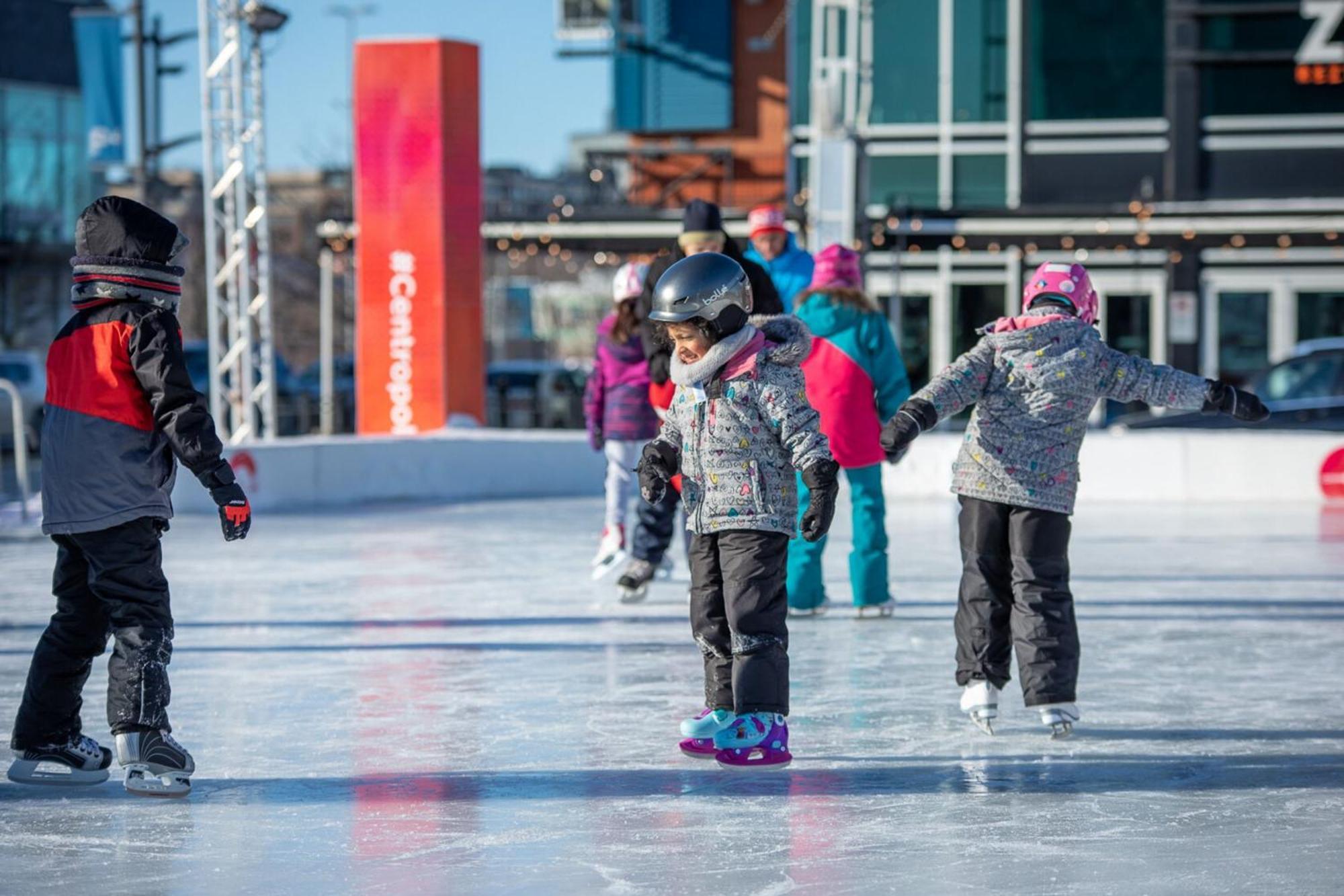 Holiday Inn Laval Montreal By Ihg Экстерьер фото