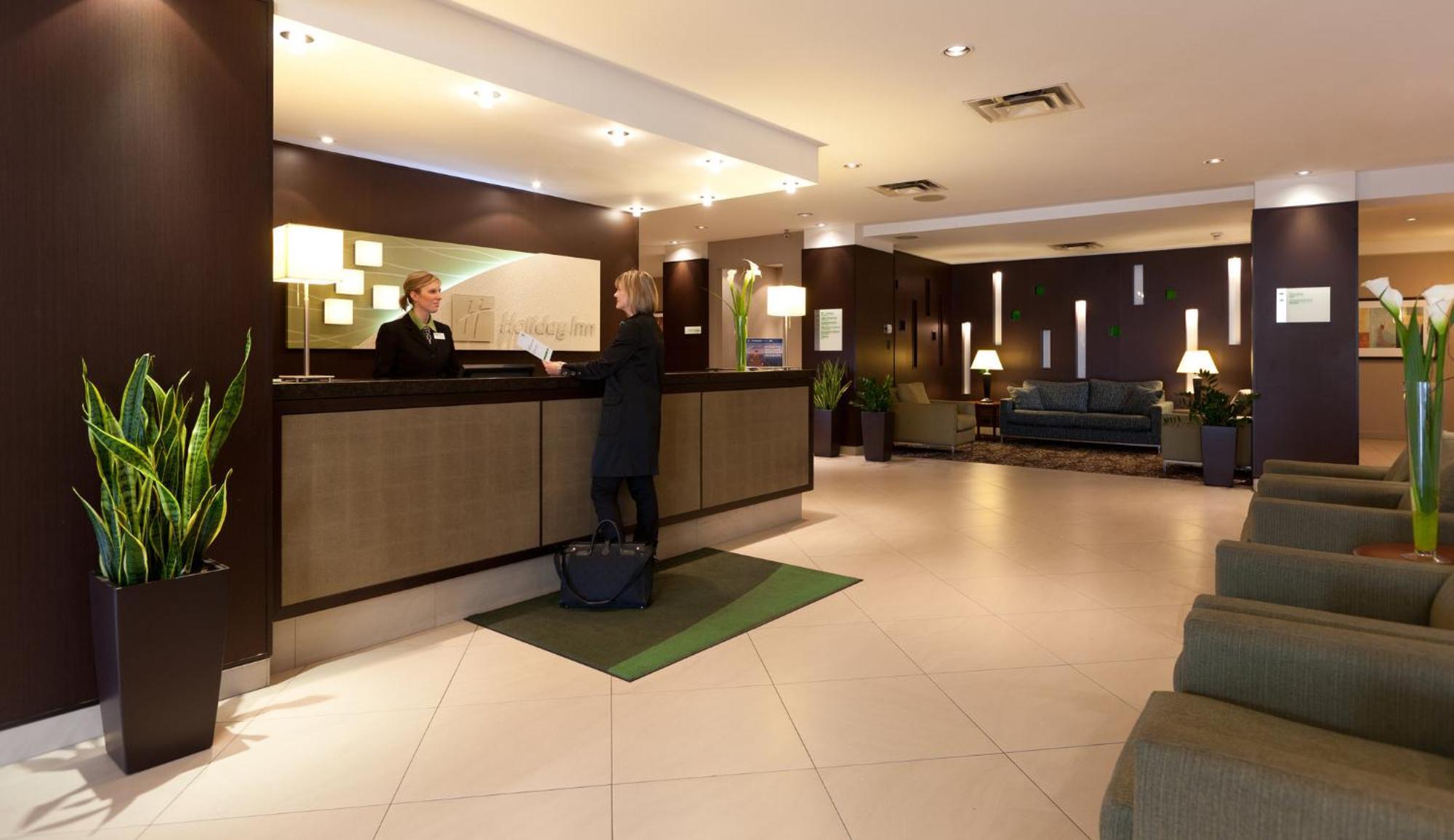 Holiday Inn Laval Montreal By Ihg Экстерьер фото