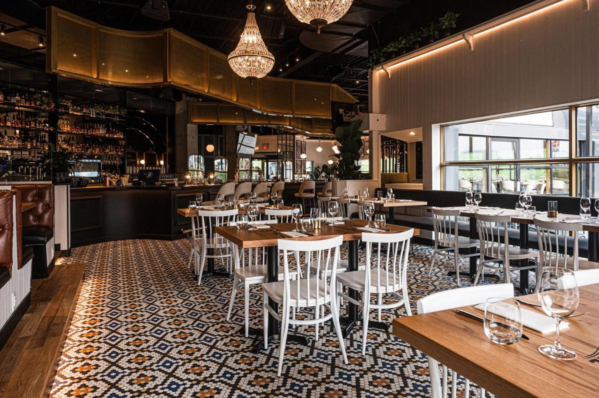 Holiday Inn Laval Montreal By Ihg Экстерьер фото